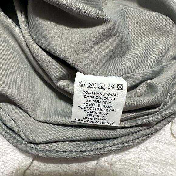 Meshki Haven Short Sleeve Bodysuit Green Size L Embroidered Logo - Picture 6 of 12